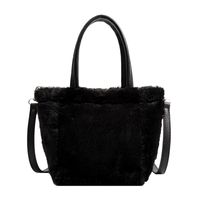 Women's Autumn&winter Plush Solid Color Fashion Bucket Magnetic Buckle Handbag sku image 3