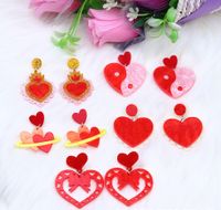 1 Pair Fashion Heart Shape Arylic Women's Drop Earrings main image 1