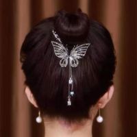 Fashion Butterfly Alloy Tassel Butterfly Artificial Gemstones Artificial Pearls Hair Buckle sku image 2