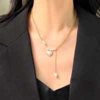 Perla Artificial Acero Titanio Chapados en oro de 18k Moda Con Cuentas Enchapado Embutido Forma De Corazón Perlas Artificiales Collar Colgante sku image 1