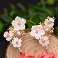 Retro Flower Pearl Inlay Crystal Drop Earrings 1 Pair main image 5
