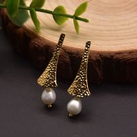 Simple Style Round Flower Pearl Inlay Rhinestones Drop Earrings 1 Pair sku image 4