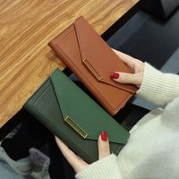Women's Solid Color Pu Leather Lock Clasp Wallets main image 1