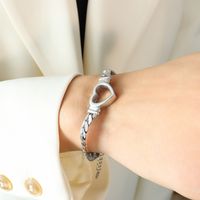 Fashion Heart Shape Titanium Steel Plating Bracelets 1 Piece sku image 1