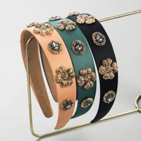 Baroque Style Flower Cloth Inlay Rhinestones Glass Pearl Hair Band main image 10