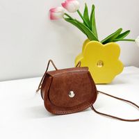 Women's Mini All Seasons Pu Leather Solid Color Cute Semicircle Flip Cover Shoulder Bag main image 6