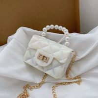 Women's Mini All Seasons Pu Leather Solid Color Fashion Beading Square Lock Clasp Handbag sku image 1