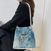 Women's Large All Seasons Canvas Solid Color Flower Elegant Chain Square Magnetic Buckle Shoulder Bag main image 3