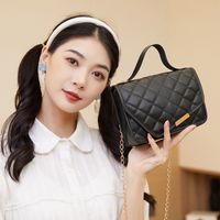 Women's Small All Seasons Pu Leather Solid Color Streetwear Square Magnetic Buckle Handbag main image 4