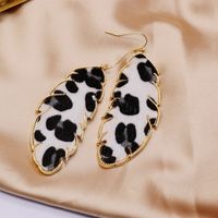 Water Drop Round Rainbow Color Earrings Leaf-shaped Leopard Plush Earrings Green Leopard Earrings Wholesale Nihaojewelry sku image 6