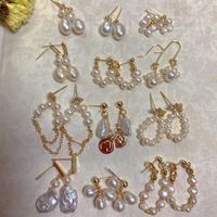 Retro Geometric Baroque Pearls Earrings 1 Pair main image 1