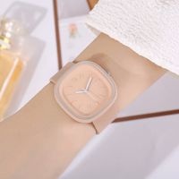 Moda Cuadrado Color Sólido Hebilla Cuarzo Relojes De Mujer sku image 3