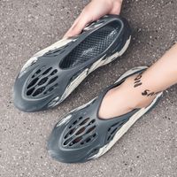 Men's Fashion Color Block Round Toe Crocs Slippers main image 4