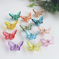 Fashion Butterfly Plastic Hair Claws 1 Piece main image 3