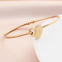 Moda Forma De Corazón Acero Titanio Enchapado Brazalete 1 Pieza sku image 2