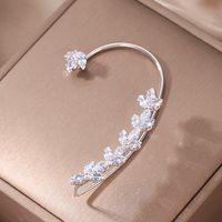 1 Pieza Moda Sale De Aleación Embutido Diamantes De Imitación Mujeres Pinzas Para Las Orejas sku image 4