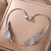 1 Piece Simple Style Wings Alloy Plating Women's Ear Clips main image 4