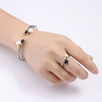 Fashion Heart Shape Stainless Steel Plating Artificial Pearls Bangle main image 4