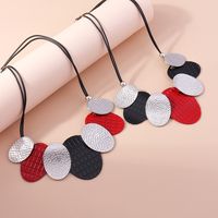 Exaggerated Oval Alloy Women's Necklace main image 2