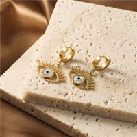 Fashion Devil's Eye Stainless Steel Gold Plated Shell Earrings 1 Pair main image 4