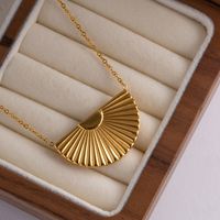 Retro Sector Stainless Steel Plating Necklace 1 Piece main image 2