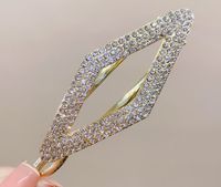 Retro Flor Metal Embutido Diamantes De Imitación Perla Pinza Para El Cabello 1 Pieza sku image 2