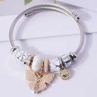 Fashion Butterfly Alloy Steel Inlay Artificial Pearls Women's Bangle 1 Piece main image 2