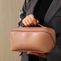 Women's Medium All Seasons Pu Leather Solid Color Basic Square Zipper Cosmetic Bag main image 3