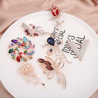 Fashion Animal Flower Notes Alloy Plating Inlay Rhinestones Opal Women's Brooches main image 1