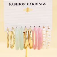 Simple Style Geometric Alloy Resin Inlay Artificial Pearls Rhinestones Women's Hoop Earrings 1 Set sku image 34
