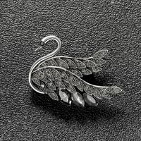 Elegant Swan Alloy Plating Rhinestones Women's Brooches main image 4