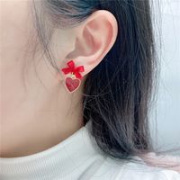 Simple Red Heart Earrings Cute Korean Bow Alloy Drop Earrings main image 3