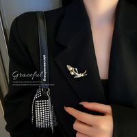 Diamond-studded Wheat Brooch Korean Fashion Coat Corsage Pin Jewelry Female main image 5
