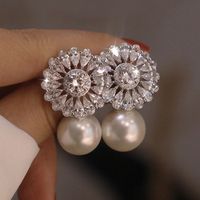Nouvelle Mode Fleur Perle Zircon Boucles D&#39;oreilles Nuptiale Fiançailles Bijoux En Cuivre main image 3