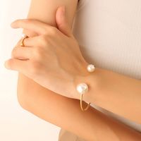 Korean Style Imitation Pearl Opening Bracelet Titanium Steel Plated 18k Gold Jewelry Wholesale main image 5