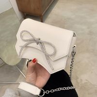 Bow Women 2022 New Spring And Summer Knot Chain Shoulder Messenger Bag 19*14*7.5cm main image 1