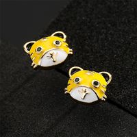 Fashion Dripping Oil Small Tiger Earrings New Copper Plated 18k Gold Earrings main image 4