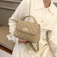 French Retro Handbags New Spring Rhombus Chain Messenger Women's Bag 12.5*21*8.5cm main image 5