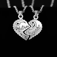 Fashion Heart-shaped Stitching Necklace Alloy Heart Pendant Necklace main image 1