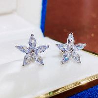 Korean Color Star Flowers Five-pointed Star Ladies Copper Earrings main image 1