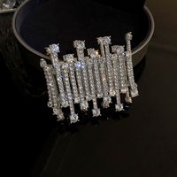 Pulsera De Aleación De Moda De Europa Y Estados Unidos Con Cristales Incrustados De Diamantes sku image 1