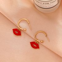 New Creative Sexy Red Lips Earrings Female Fashion Exaggerated C-shaped Earrings main image 3