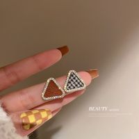 Korean Alloy Semi-precious Stone Geometric Triangle Asymmetric Earrings main image 3