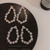 Pendiente De Aleación De Diamantes De Imitación Con Incrustaciones De Gota De Agua De Moda Al Por Mayor main image 6