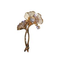 Electroplating Zircon Pearl Ginkgo Leaf Brooch Fan-shaped Micro-inlaid Corsage Copper Clothes Accessories main image 1