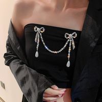 Perle Diamant Noeud Pompon Anti-éblouissement Broche Vêtements Accessoires Femmes main image 5