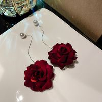 New Flower Pearl Ear Line Retro Fashion Simple Alloy Earrings Female sku image 1