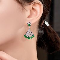 Vintage Geometric Emerald Inlaid Semi-precious Stone Copper Earrings sku image 1