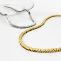 2022 New Simple Titanium Steel Necklace Fashion Twist Piece Clavicle Chain main image 5