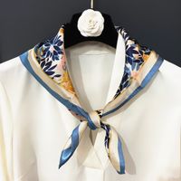 60cm Spring New Little Leaves Professional Ladies Square Scarf Silk Scarf Wholesale main image 4